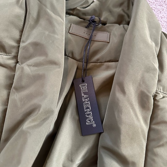 Blank NYC Green Puffer Vest Size Small - Picture 5 of 5